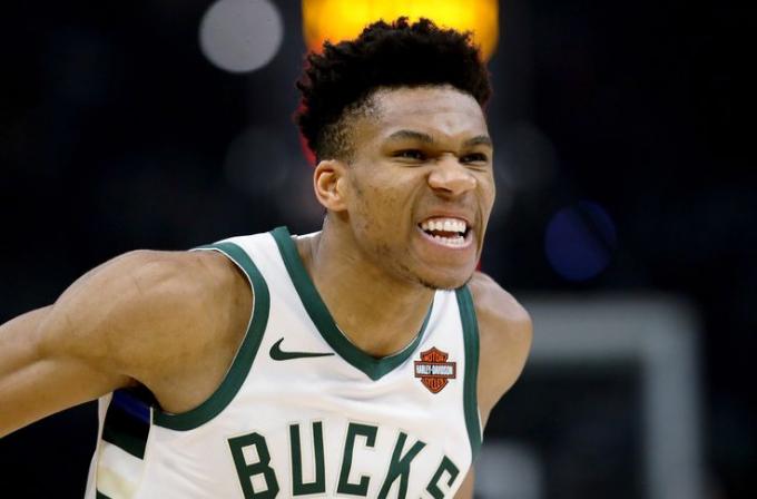 Milwaukee Bucks vs. Golden State Warriors [CANCELLED] at Fiserv Forum