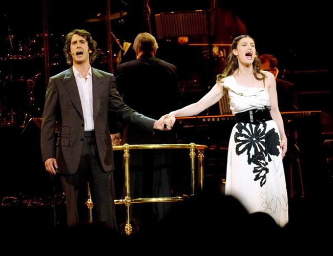 Josh Groban & Idina Menzel at Fiserv Forum